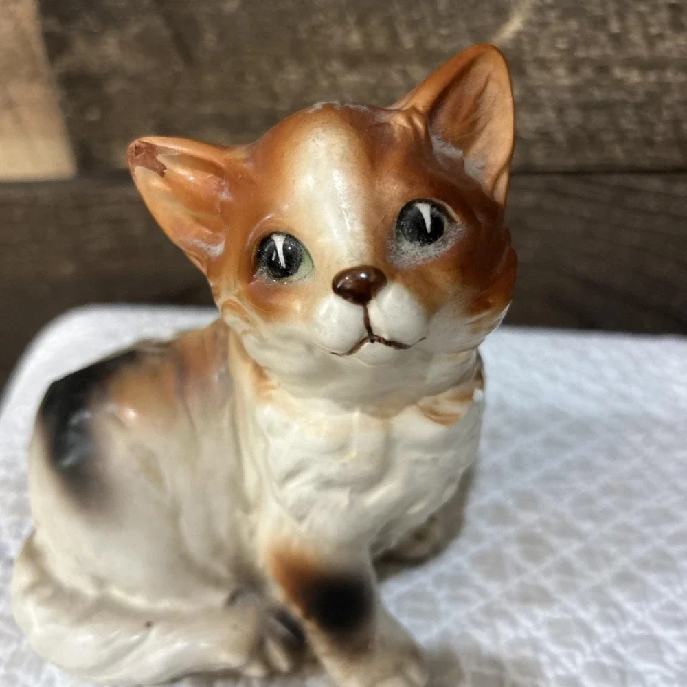 Vintage Napco 6718 Calico kitty cat planter decor kitsch 1960's Adorable Chip